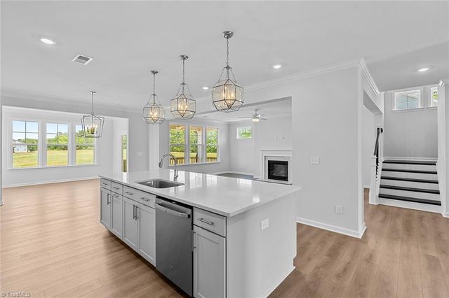 8504 Lemur Lane, Summerfield, NC 27358