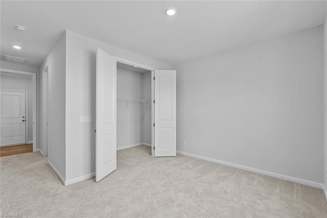 8504 Lemur Lane, Summerfield, NC 27358
