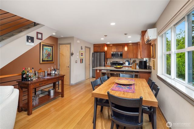 537 A Martin Luther King Jr Way S, Seattle, WA 98144