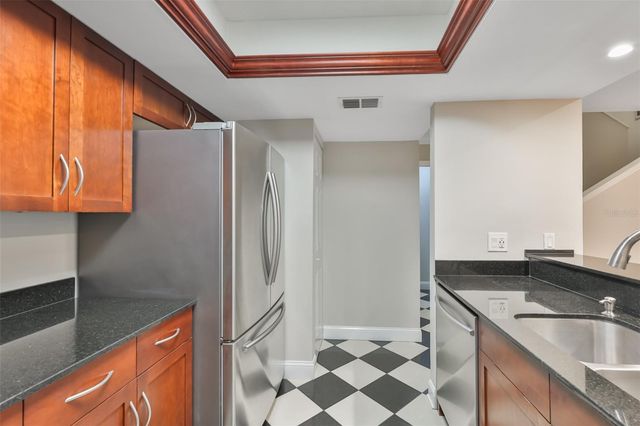 606 S GLEN AVENUE 10, Tampa, FL 33609