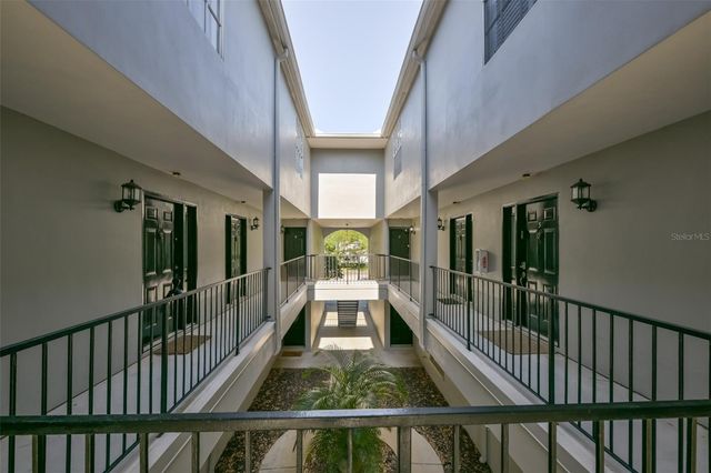 606 S GLEN AVENUE 10, Tampa, FL 33609