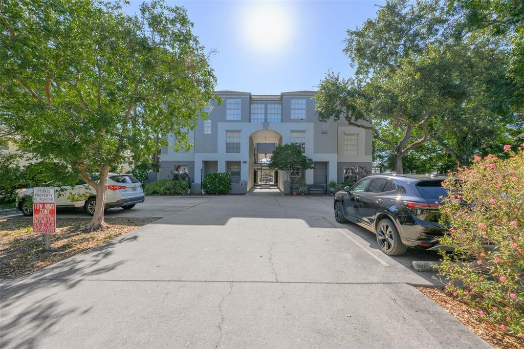 606 S GLEN AVENUE 10, Tampa, FL 33609