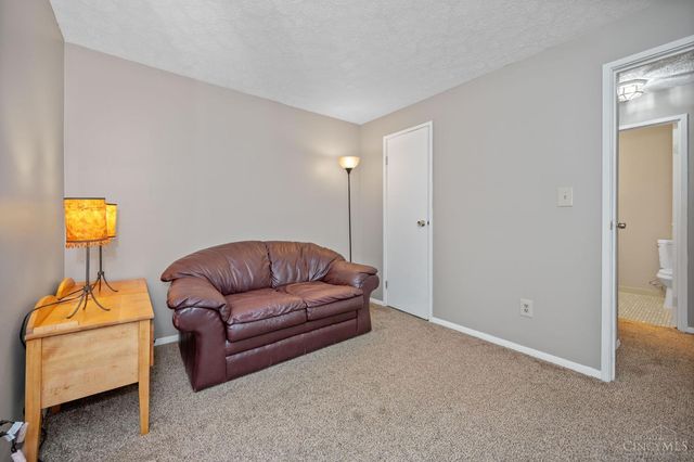6604 Hearne Road, Green Twp, OH 45248