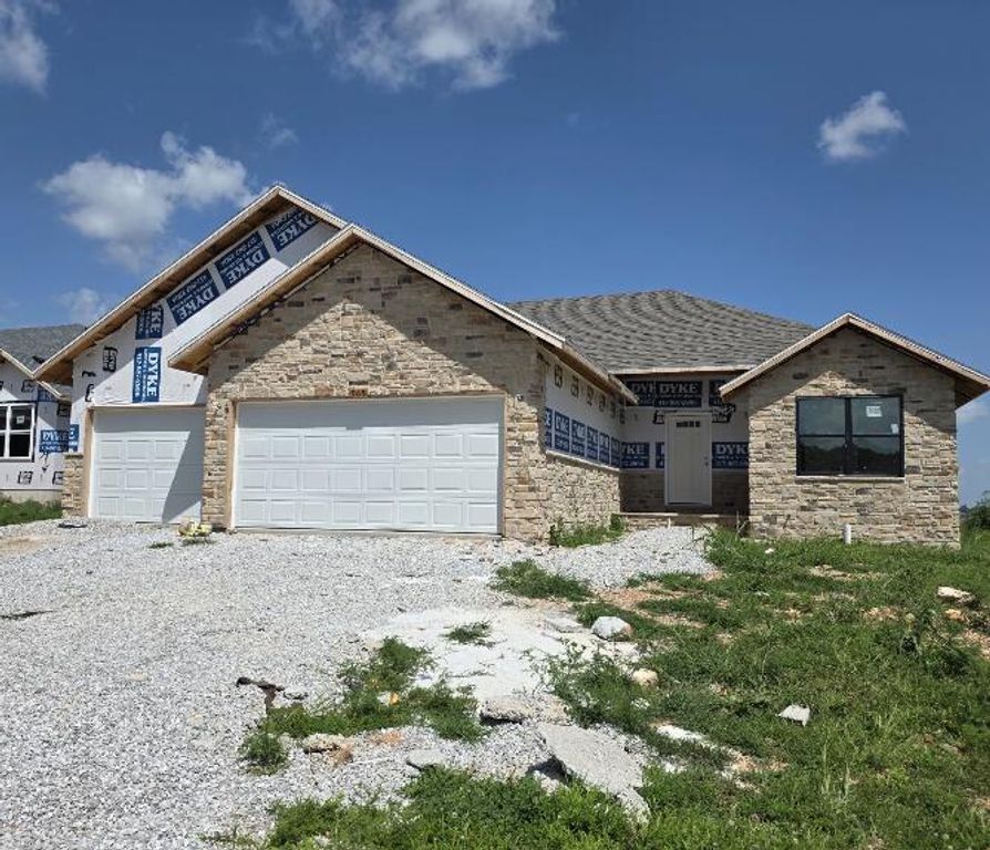 965 S Pindall Lane, Nixa, MO 65714