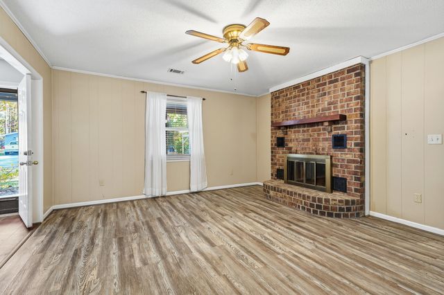 129 Canaberry Circle, Summerville, SC 29483