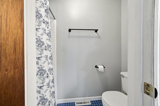 129 Canaberry Circle, Summerville, SC 29483