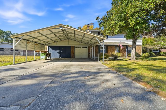 129 Canaberry Circle, Summerville, SC 29483