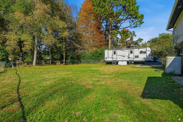 129 Canaberry Circle, Summerville, SC 29483