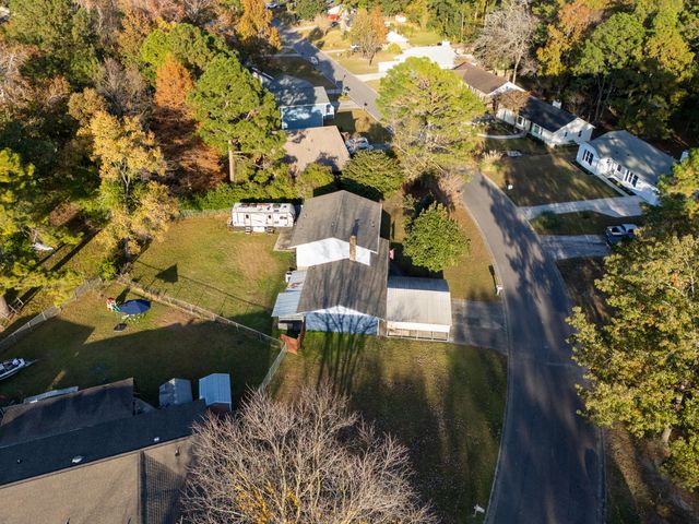 129 Canaberry Circle, Summerville, SC 29483