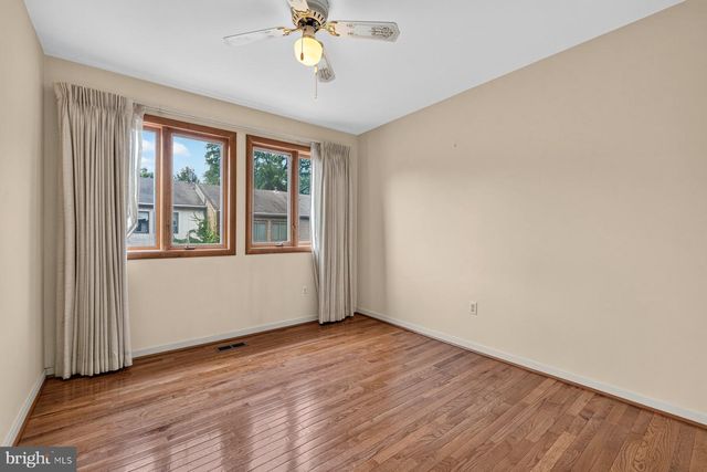 5614 THICKET LN, Columbia, MD 21044