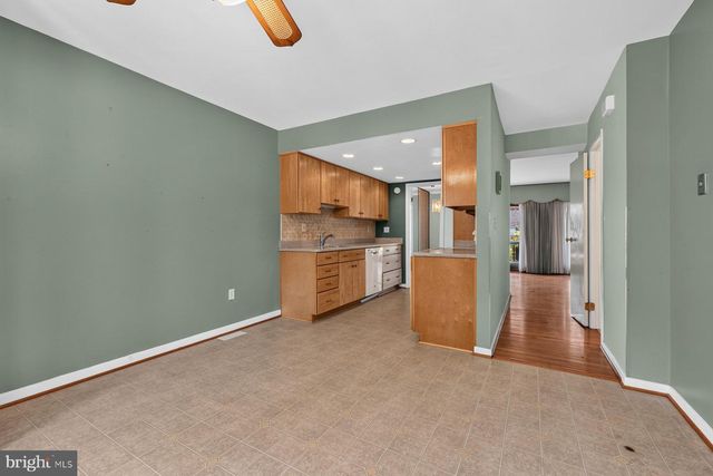 5614 THICKET LN, Columbia, MD 21044