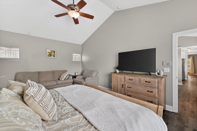 8335 Saint Danasus Dr, Nashville, TN 37211