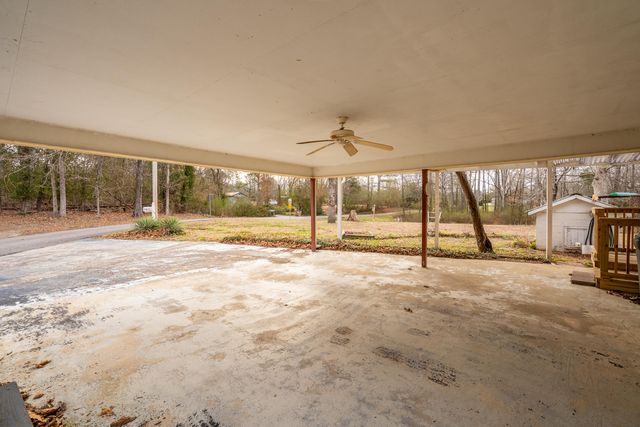 22 Dobie Street, Tunnel Hill, GA 30755