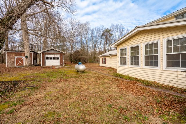 22 Dobie Street, Tunnel Hill, GA 30755