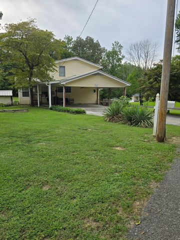 22 Dobie Street, Tunnel Hill, GA 30755