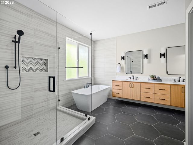 3652 Nw LANA Pl, Portland, OR 97229
