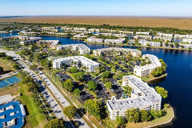 7775 Southampton Terrace 310, Tamarac, FL 33321