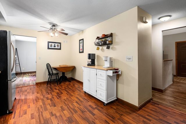 419 Southwick Rd A2, Westfield, MA 01085
