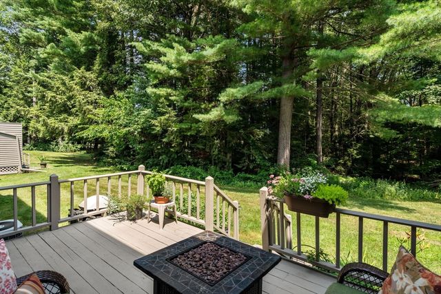419 Southwick Rd A2, Westfield, MA 01085