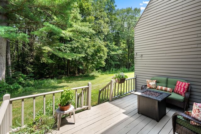 419 Southwick Rd A2, Westfield, MA 01085