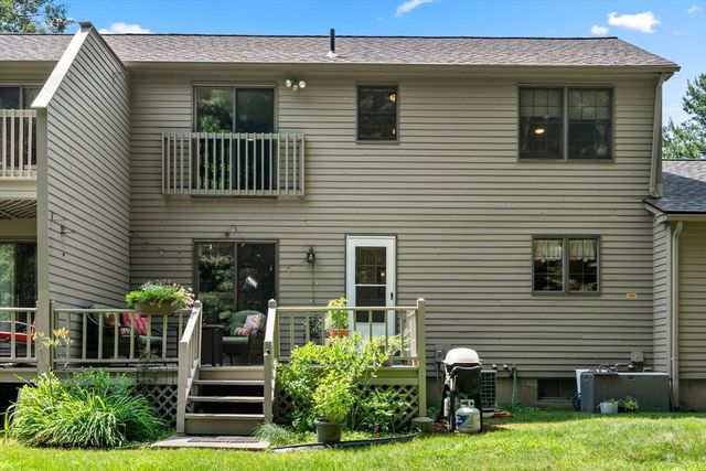 419 Southwick Rd A2, Westfield, MA 01085