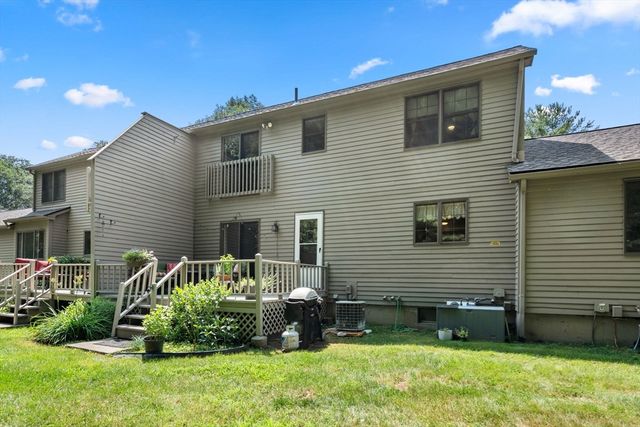 419 Southwick Rd A2, Westfield, MA 01085