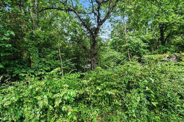5986 Mount View Rd, Antioch, TN 37013