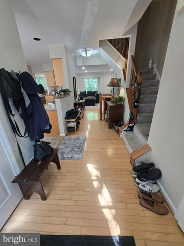 15 AUGUSTINE CT, Gaithersburg, MD 20879