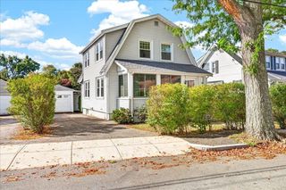 8 Sunnyside Rd, Quincy, MA 02169