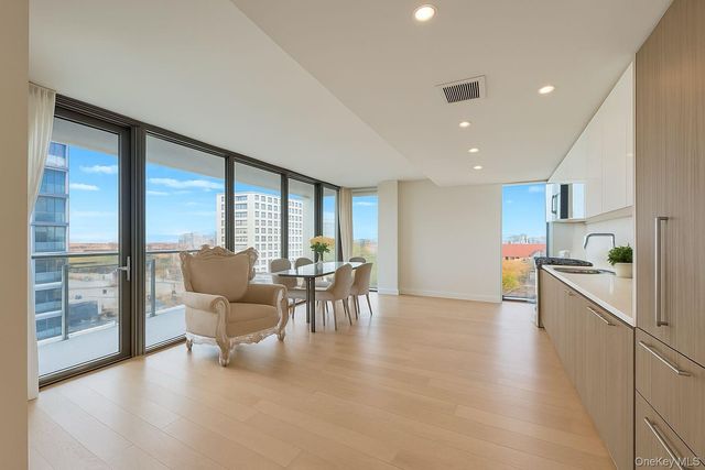 131-01 40th Road 11A, Flushing, NY 11354