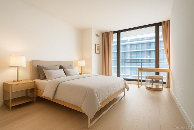 131-01 40th Road 11A, Flushing, NY 11354