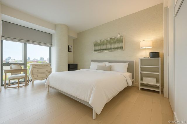 131-01 40th Road 11A, Flushing, NY 11354