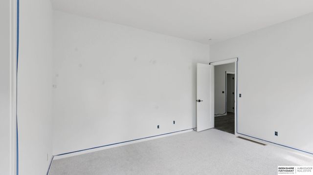 808 Grandview Drive, Louisville, NE 68037