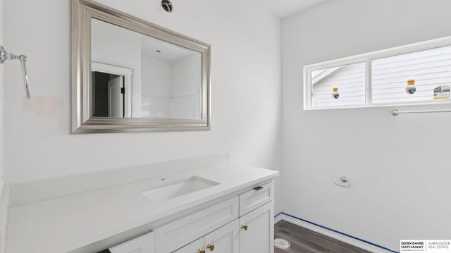 808 Grandview Drive, Louisville, NE 68037