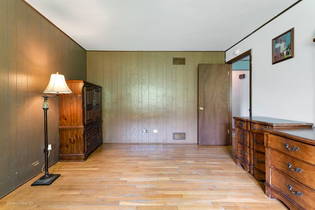 22 W Jane Street, Glenwood, IL 60425