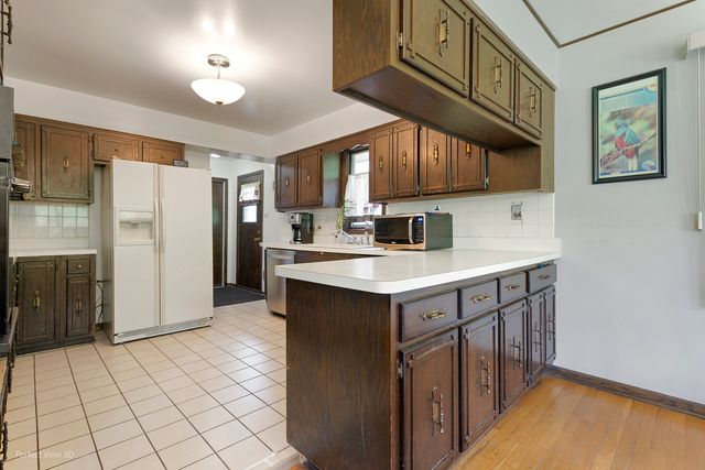 22 W Jane Street, Glenwood, IL 60425