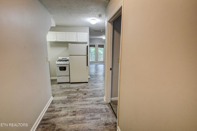 2103 Creekside Way, Jefferson City, TN 37760