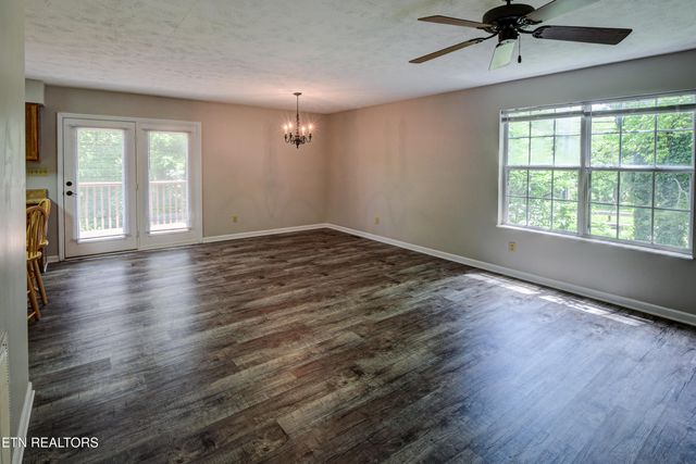 2103 Creekside Way, Jefferson City, TN 37760