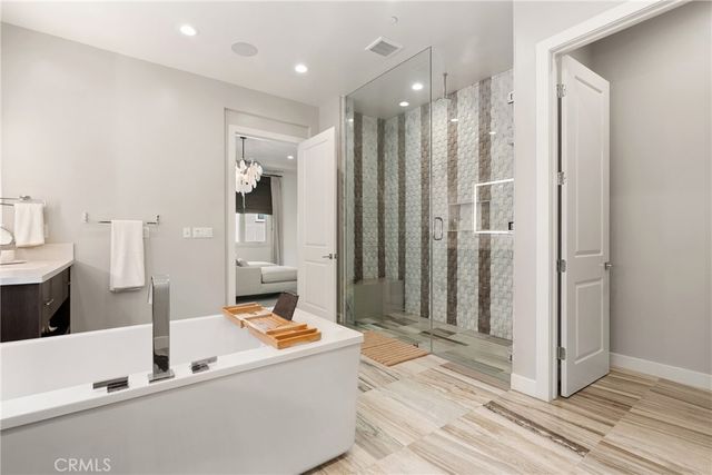 51 Kite, Irvine, CA 92618