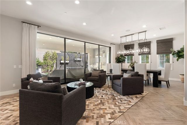 51 Kite, Irvine, CA 92618