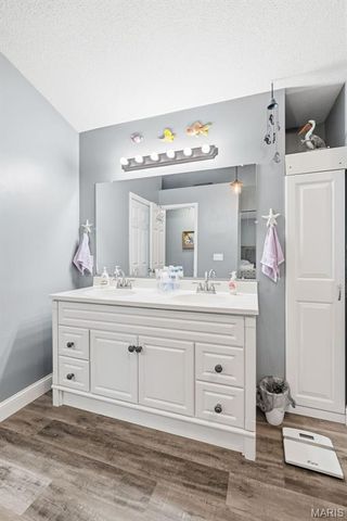 29302 Meadowlark S, Warrenton, MO 63383
