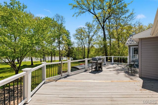 29302 Meadowlark S, Warrenton, MO 63383