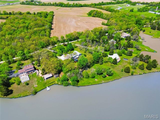 29302 Meadowlark S, Warrenton, MO 63383