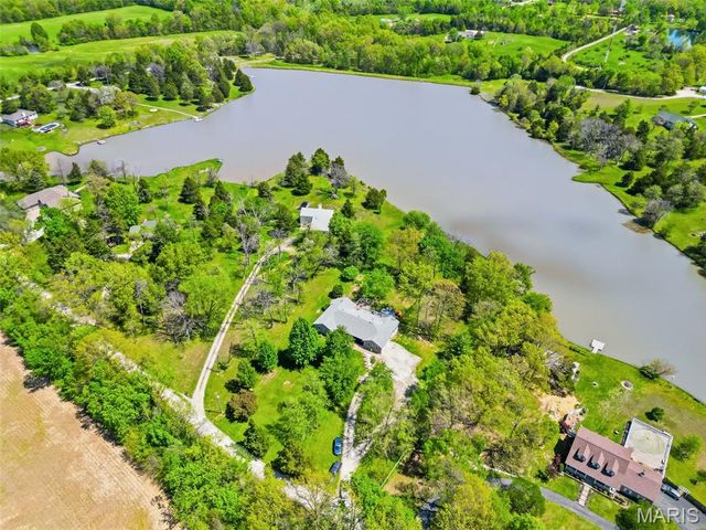 29302 Meadowlark S, Warrenton, MO 63383