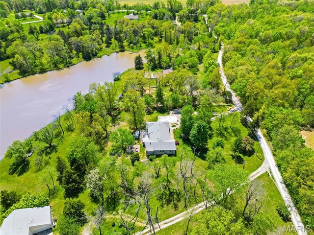 29302 Meadowlark S, Warrenton, MO 63383