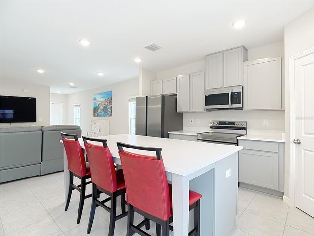 3657 MAJESTIC DRIVE, Lakeland, FL 33803