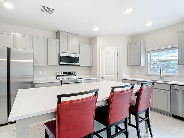 3657 MAJESTIC DRIVE, Lakeland, FL 33803