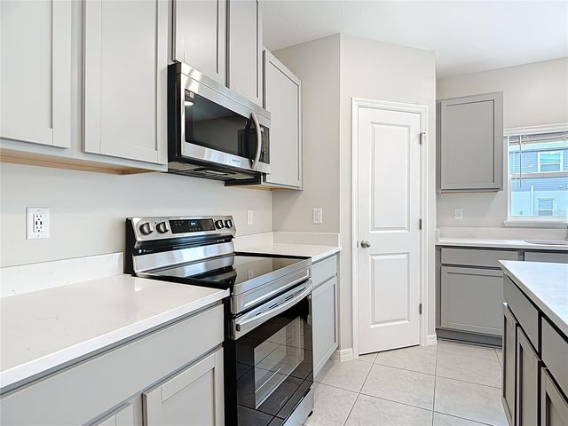 3657 MAJESTIC DRIVE, Lakeland, FL 33803