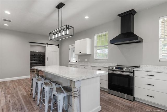 1613 West Street, Vinton, LA 70668