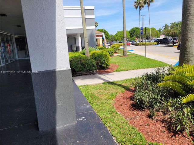 6935 Taft, Hollywood, FL 33125